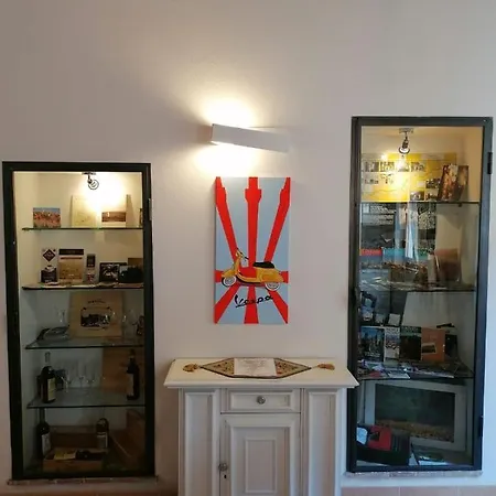 Central Apartment *