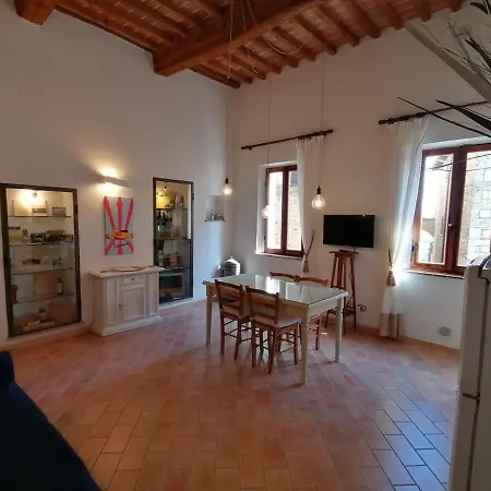 Central Apartment Apartment San Gimignano